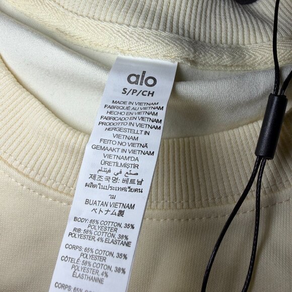 RARE Alo Accolade Crew Neck Pullover Limited: Candlelight Yellow/Butter Yellow - Picture 7 of 7